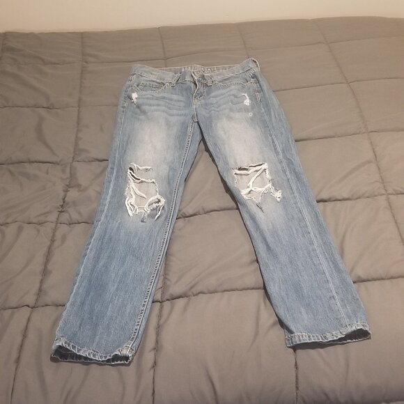 Boyfriend Cut Knee-Ripped Jeans - Picture 1 of 2